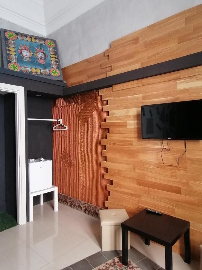 L'Antico Palazzo Rooms 카타니아 외부 사진